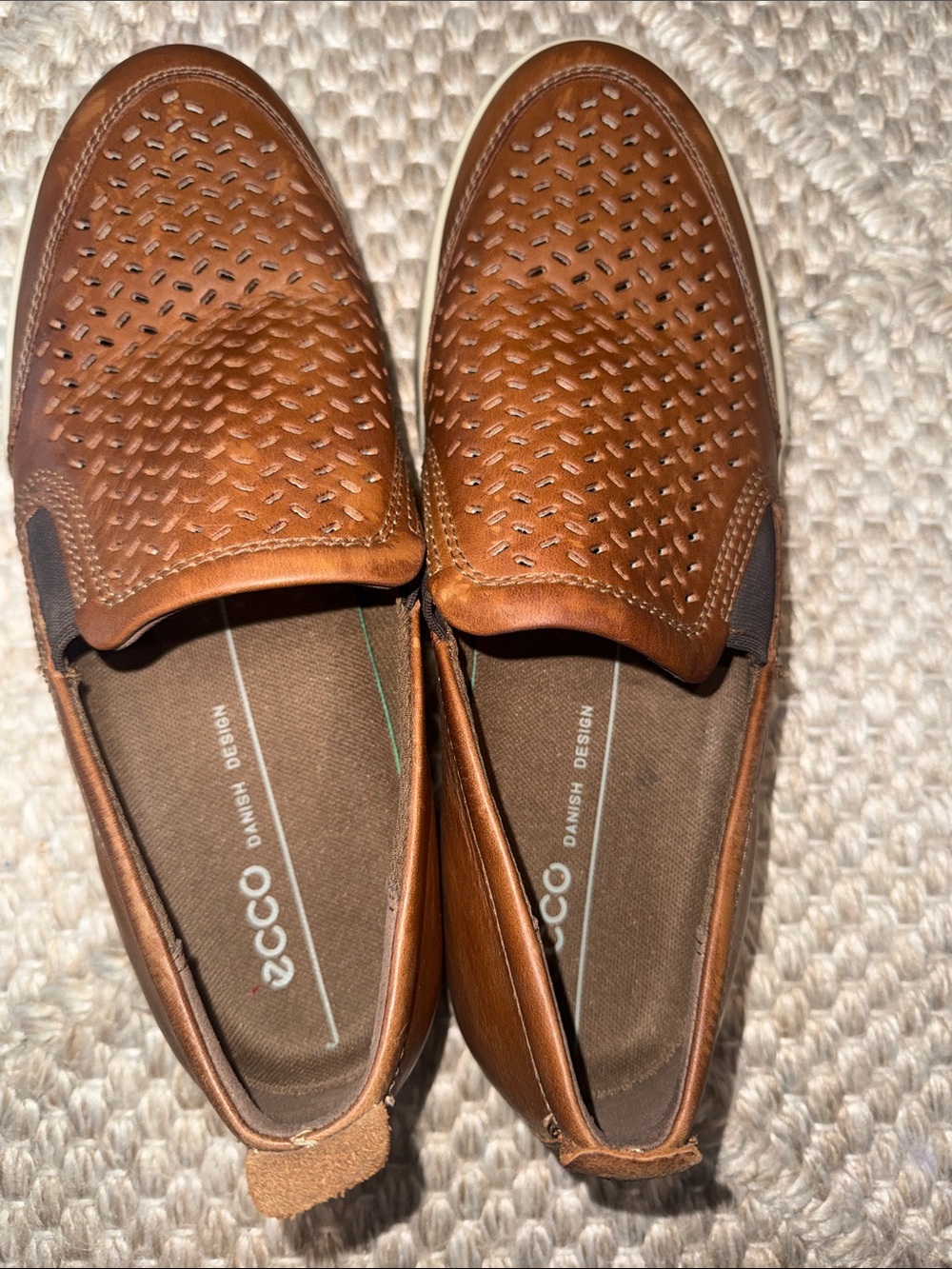 Ecco Men’s Brown Perforated Leather Slip-On Loafers - 41
